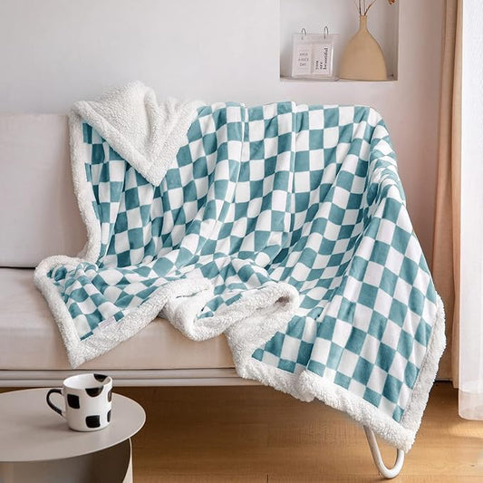 LOMAO Sherpa Throw Blanket Fleece Blanket by LOMAO