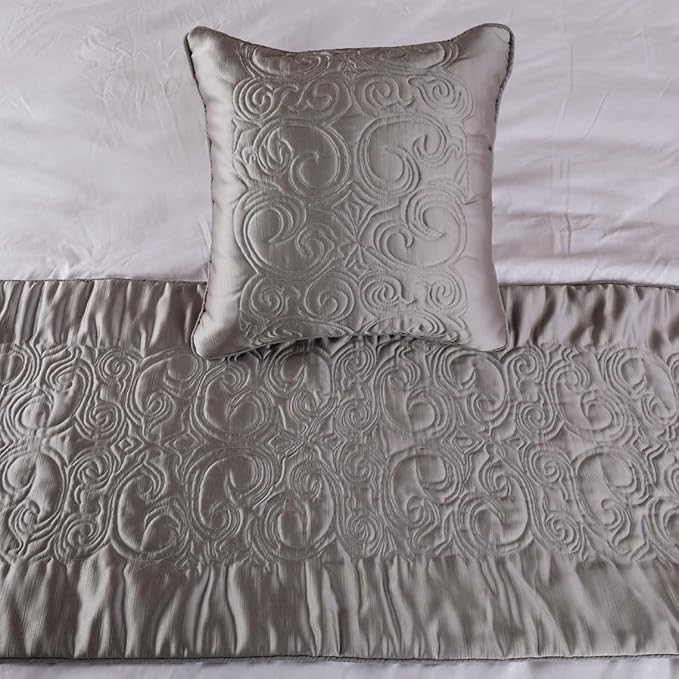 The HomeCentric Handmade Silver CA King 86 x 18 inch Bed Runner Without Pillow - Image 6