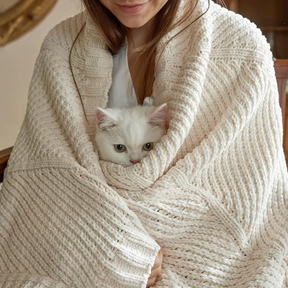 Amélie Home Chevron Chenille Knit Throw Blanket - Image 3