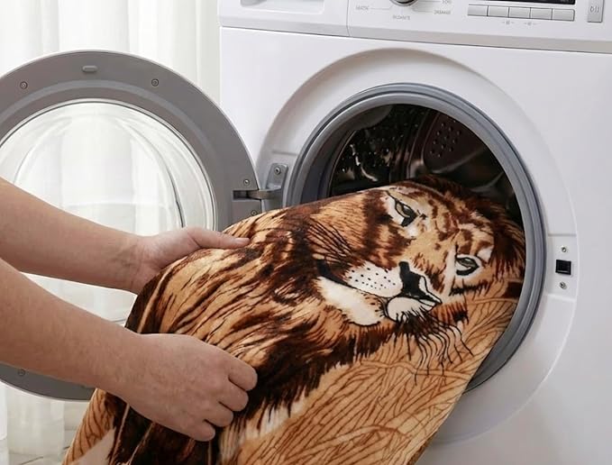 Hiyoko Heavy Korean Mink Lion Blanket - Image 4