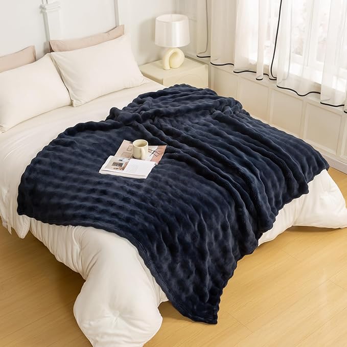 YUSOKI Luxury 3D Bubble Throw Blanket 3.1lb, All Ages, Home Decoration by YUSOKI