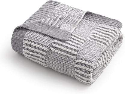 Amélie Home Checkered Knit Throw Blanket - Image 6