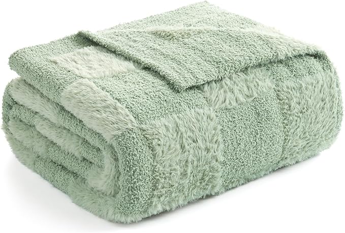 Snuggle Sac Faux Fur Checkered Blanket Twin Size - Image 5