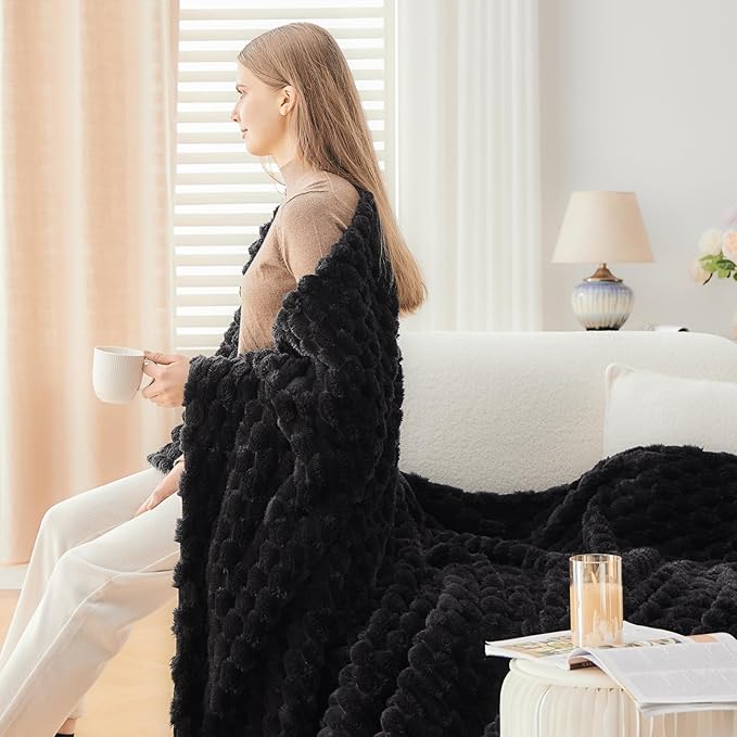 NEWCOSPLAY Super Soft Queen Blanket Black Premium Silky Flannel Fleece 3D - Image 6