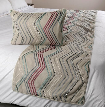The HomeCentric King Queen Twin Beige Linen Bed Runner Without Pillow Cover - Image 4