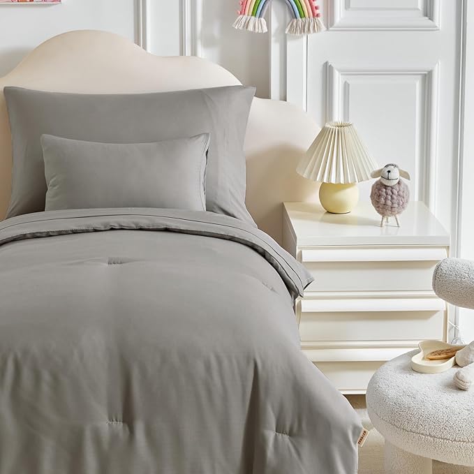 Toddler Bedding Set - Image 4