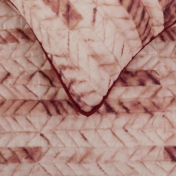 The HomeCentric King/Queen/Twin Maroon & Ivory Decorative King 90"x18" Bed - Image 3
