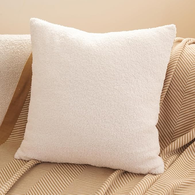 Avigers 18 x 18 Inch Throw Pillow Cushion Cover, Fluffy White Leopard Cheetah - Image 2