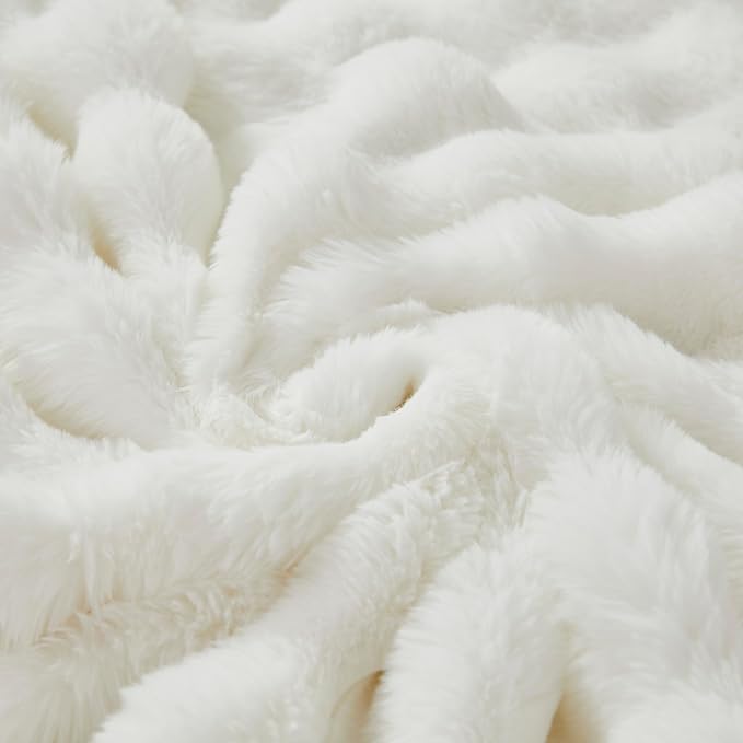 Faux Fur Throw Blanket for Couch Cozy Fuzzy Soft Plush Thick Fluffy Fleece - Image 3