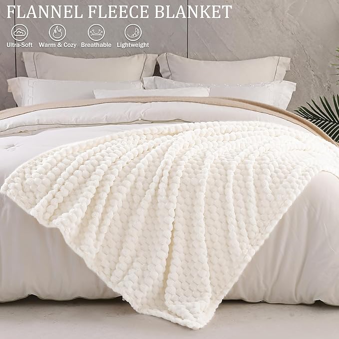 Exclusivo Mezcla Queen Size Fleece Blanket - Image 3