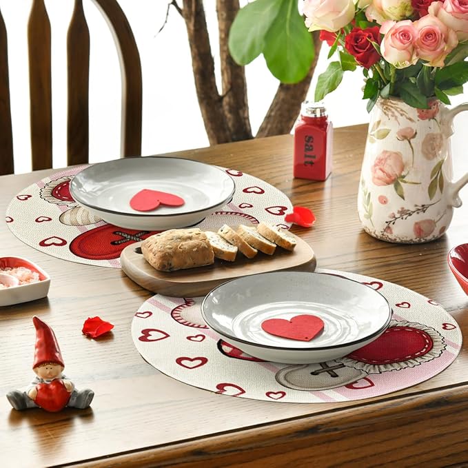 Artoid Mode Heart-Shaped Buttons Valentine Round Placemats Set of 4, 14 Inch - Image 2