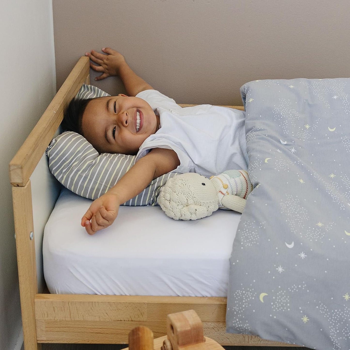 Ecolino Duvet Cover, Soft and 100% Organic Cotton Crib, Toddler, Travel Size, 37" x 51", Cover for Comforter, Duvet Insert or Blanket - Milky Way