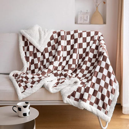 LOMAO Sherpa Throw Blanket Fleece Blanket by LOMAO