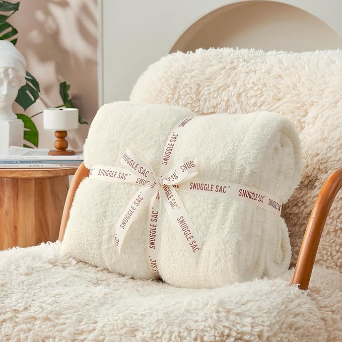 Snuggle Sac Checkered Throw Blanket Faux Fur Microfiber Blankets - Image 4