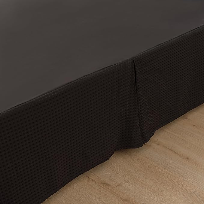 Full Size Bed Skirt 18 Inch Drop - Image 7