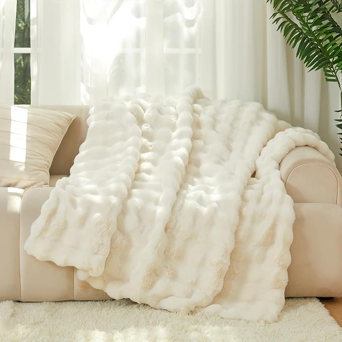 The Malibu Blanket by NewportBlanketCompany