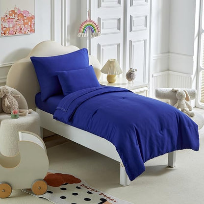 Toddler Bedding Set by Uozzi+Bedding