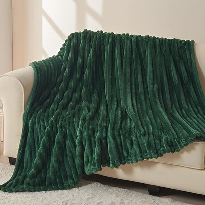 NEWCOSPLAY Super Soft Twin Blanket Dark Green Premium Silky Flannel Fleece 3D - Image 3
