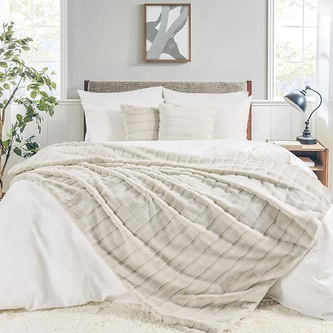 NEXHOME PRO Faux Fur Throw Blanket, Cozy Fluffy Soft Blanket or Couch Sofa Bed - Image 2