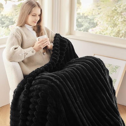 NEWCOSPLAY Super Soft Throw Blanket Black Premium Silky Flannel Fleece 3D - Image 3