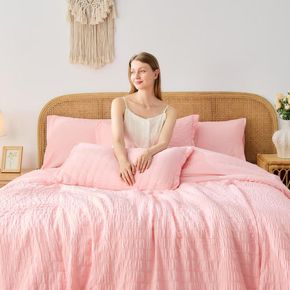 fuanna pink full size comforter sets for girls, close-up detail