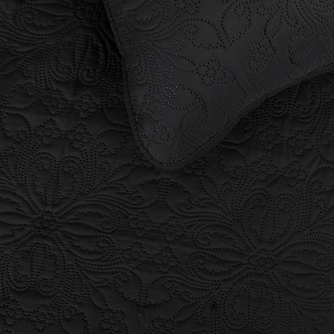 Easy-Going Twin Size Reversible Quilt Set - Image 3