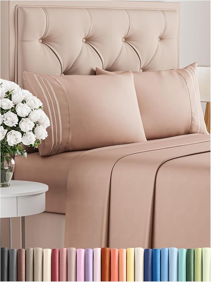 Full Size 4 Piece Sheet Set by CGKUnlimited