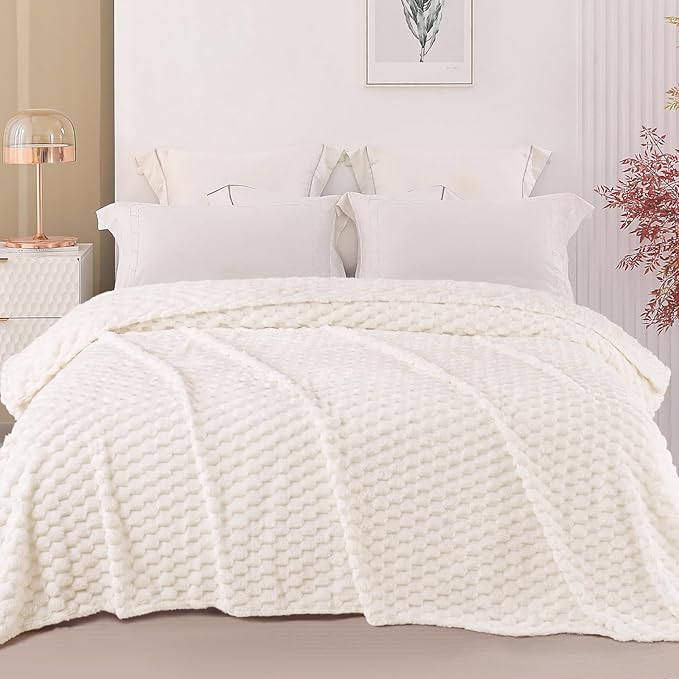 Exclusivo Mezcla King Size Fleece Blanket - Image 2