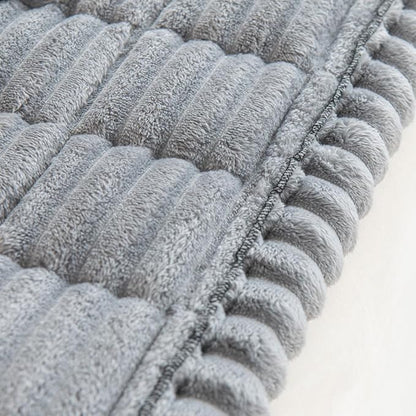 Non Slip Fuzzy Pet Couch Covers - Image 7