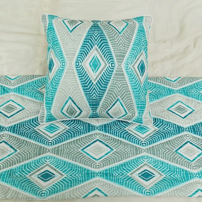 The HomeCentric King/Queen/Twin Blue, Ivory & Grey Decorative CA King 86"x18" - Image 5
