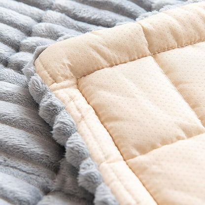 Non Slip Fuzzy Pet Couch Covers - Image 8
