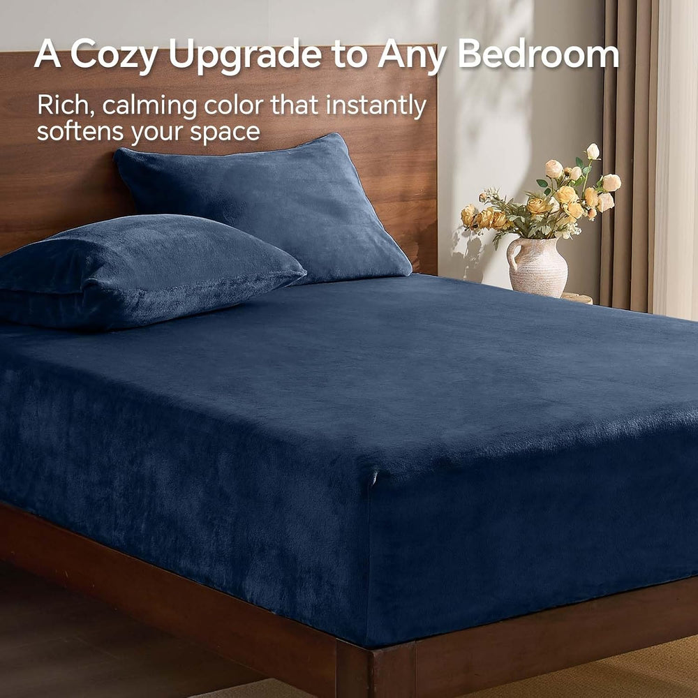 BEDELITE Fleece Queen Fitted Sheet & Pillowcases Set, Navy, 3 Pieces