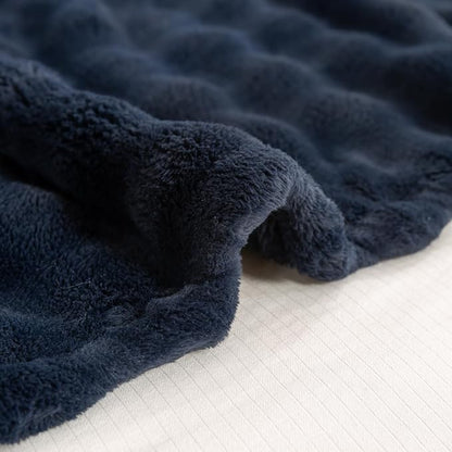 YUSOKI Luxury 3D Bubble Throw Blanket 5lb, All Ages, Home Decoration - Image 5