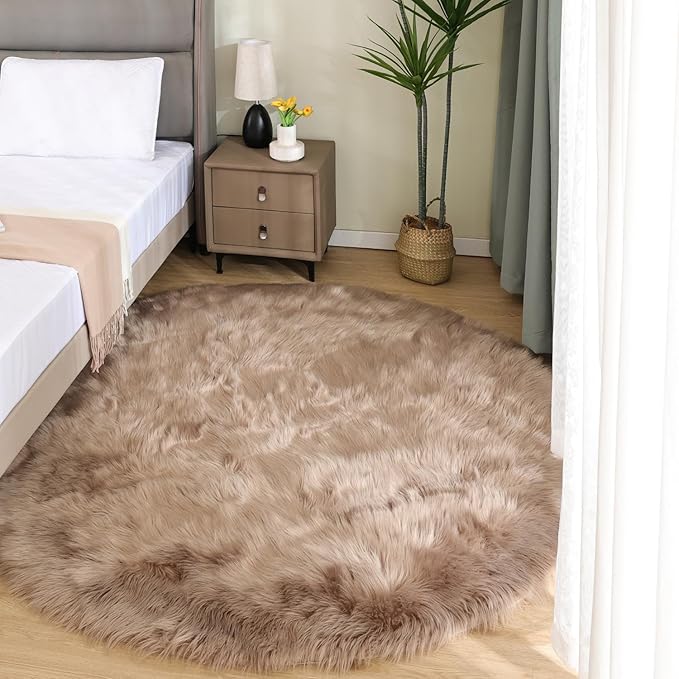 Latepis Light Brown Beige Round Area Rugs 5ft Faux Fur Fuzzy Rugs - Image 2