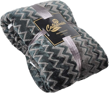 Catalonia Silky Soft Sherpa Throw Blanket, Flannel Chevron Micro Plush Fleece - Image 6