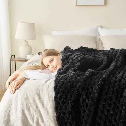 NEWCOSPLAY Super Soft Throw Blanket Black Premium Silky Flannel Fleece 3D - Image 3