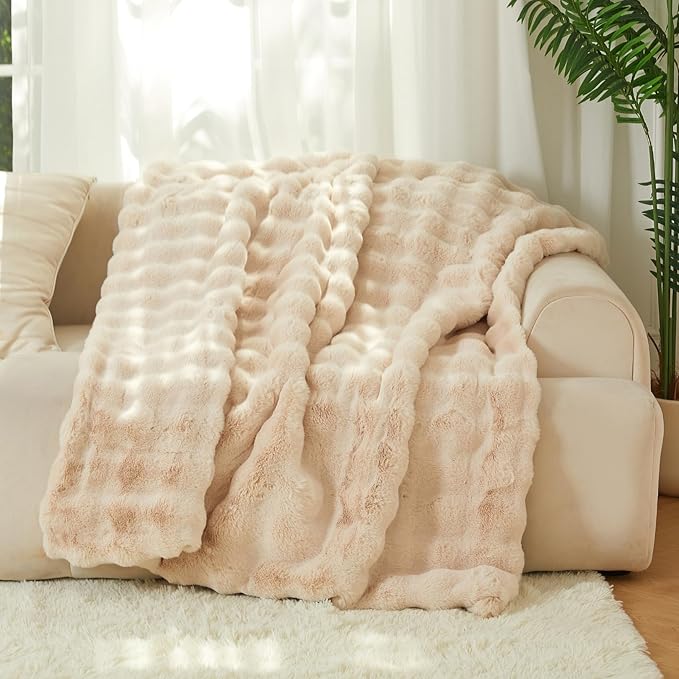 The Malibu Blanket - Image 3