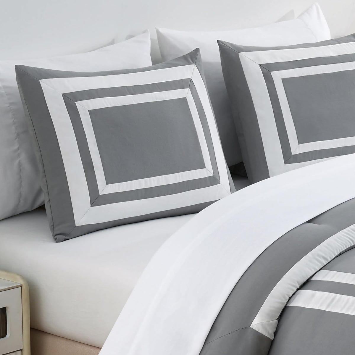 chezmoi collection wyatt 7-piece king bed in a, side view