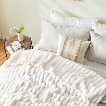NEWCOSPLAY Super Soft Queen Blanket Ivory Premium Silky Flannel Fleece 3D - Image 9