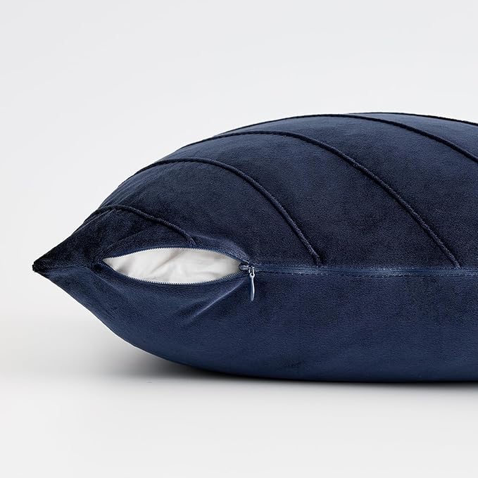 GIGIZAZA Navy Velvet Pillow Covers 20x20 - Image 4