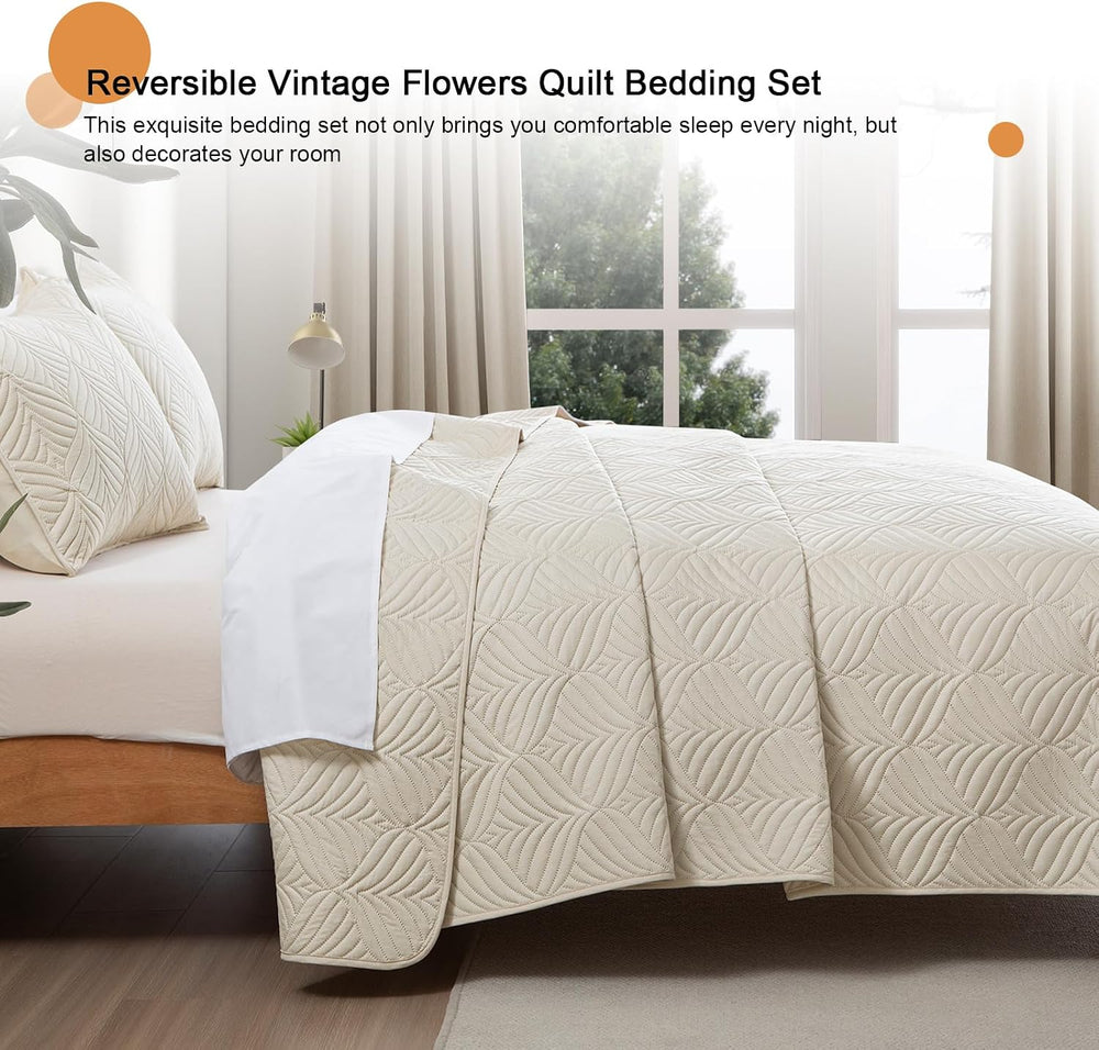 Whale Flotilla Extra Soft King Quilt Bedding Set, Lightweight Bedspreads