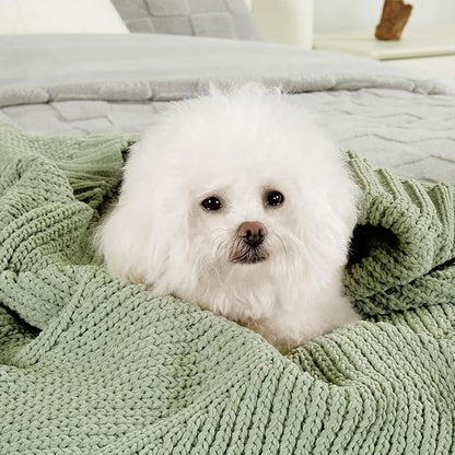 Amélie Home Chevron Chenille Knit Throw Blanket - Image 9