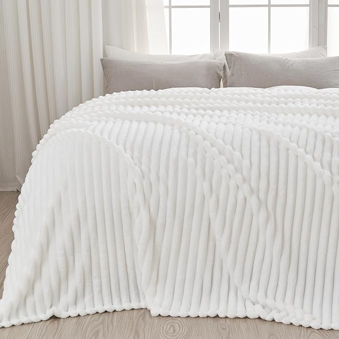 NEWCOSPLAY Super Soft Queen Blanket White Premium Silky Flannel Fleece 3D by NEWCOSPLAY