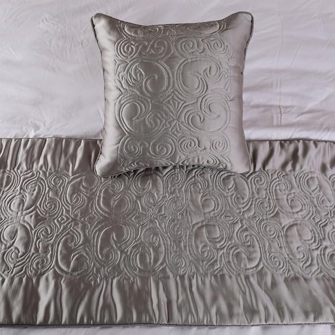 The HomeCentric Handmade Silver King 90 x 18 inch Bed Runner - Image 5