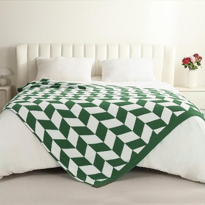 Snuggle Sac Christmas Green Throw Blanket - Image 7