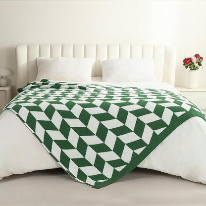 Snuggle Sac Christmas Green Throw Blanket - Image 7