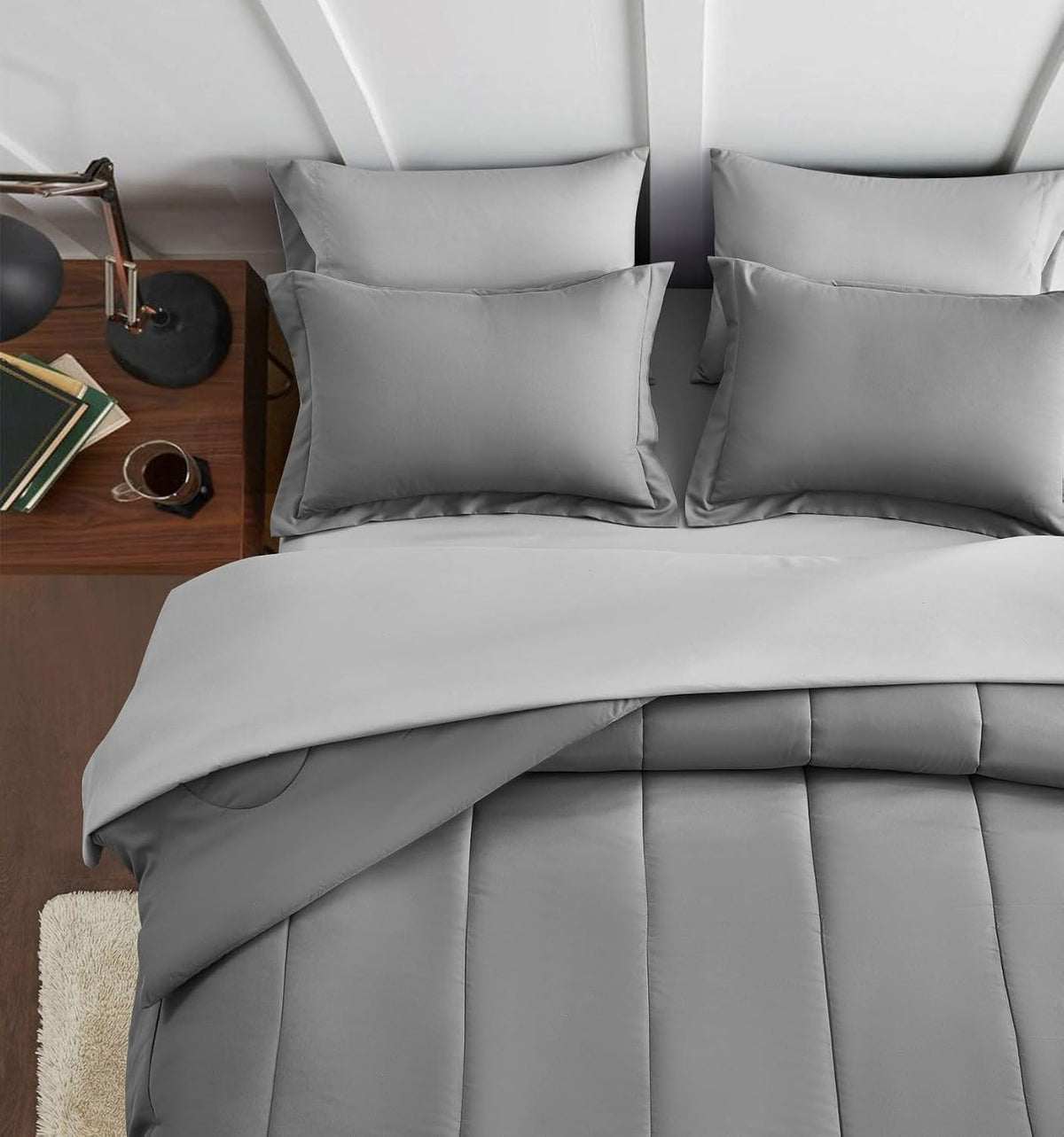 maple&stone full size comforter set 7 pieces bed, close-up detail