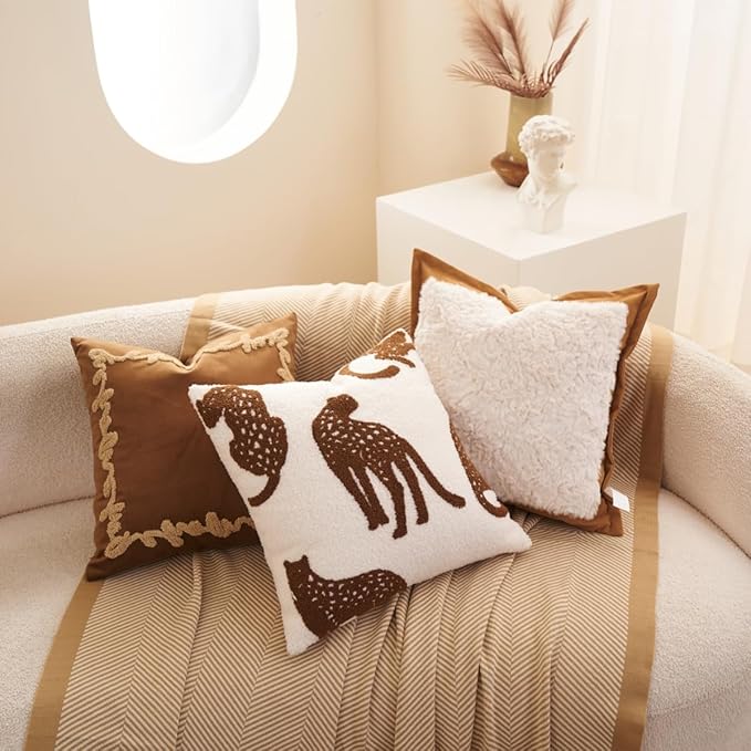 Avigers 18 x 18 Inch Throw Pillow Cushion Cover, Fluffy White Leopard Cheetah - Image 5