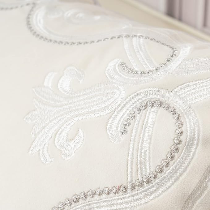 Aeckself European Floral Pillow Cover 18x18 Inch, Luxury Velvet Embroidered - Image 3
