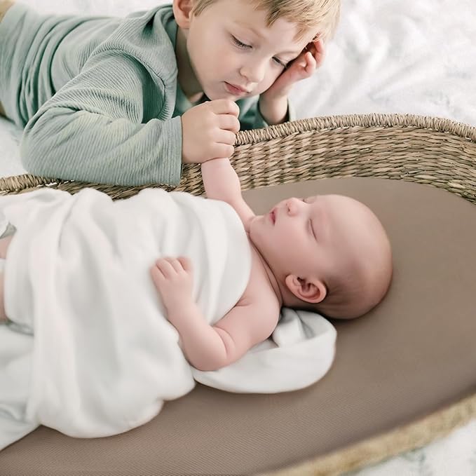 GRSSDER Stretchy Ultra Soft Fitted Bassinet Sheet 2 Pack, Universal Fit - Image 3